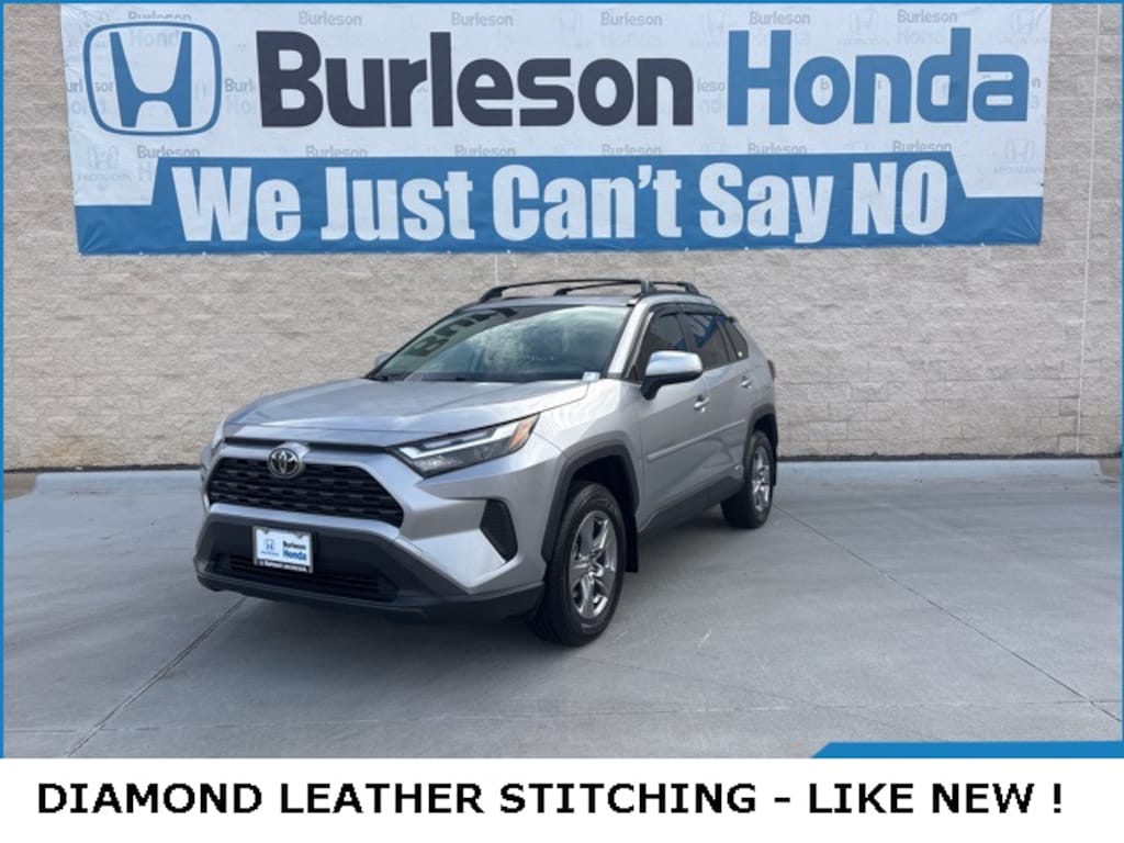 Used 2025 Toyota RAV4 Hybrid XLE SUV