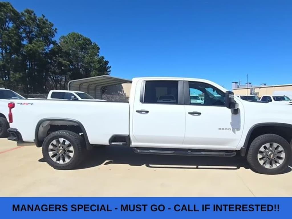 Used 2025 Chevrolet Silverado 2500 HD Custom Truck Crew Cab