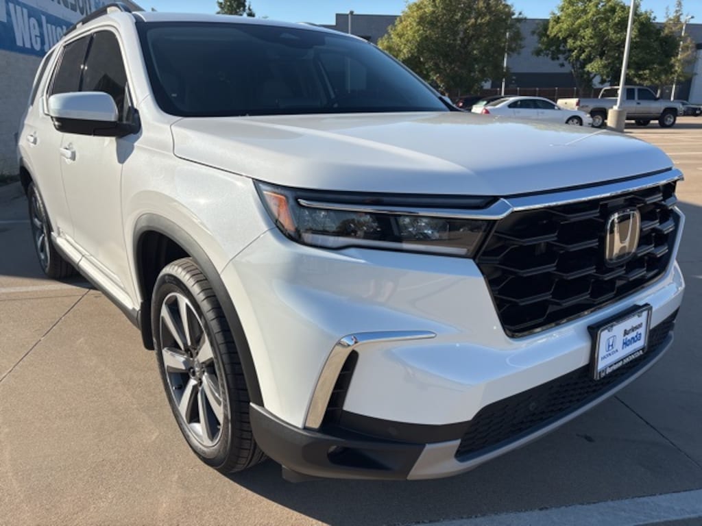 New 2025 Honda Pilot Touring SUV