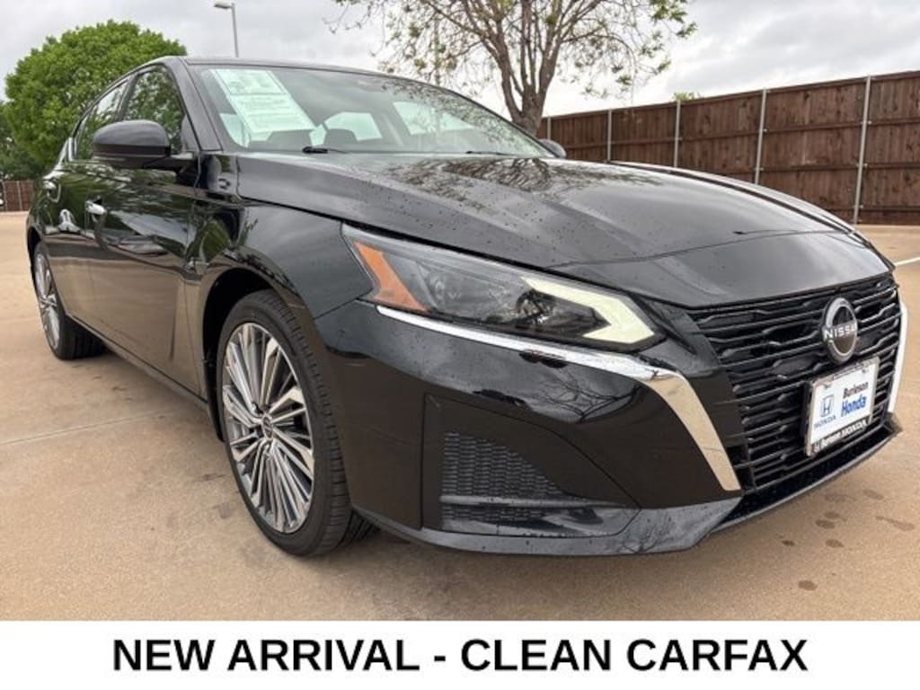 Used 2024 Nissan Altima 2.5 SL Sedan