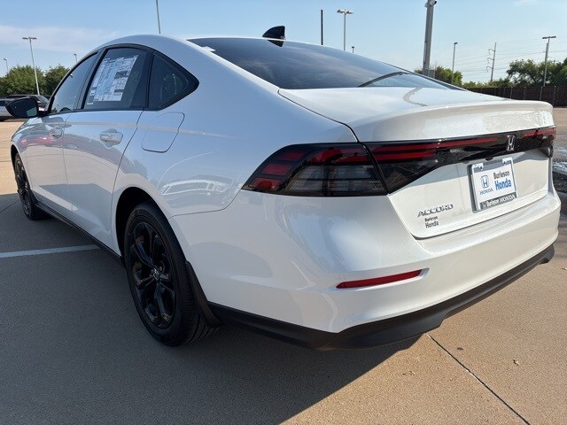2025 Honda Accord SE photo 4