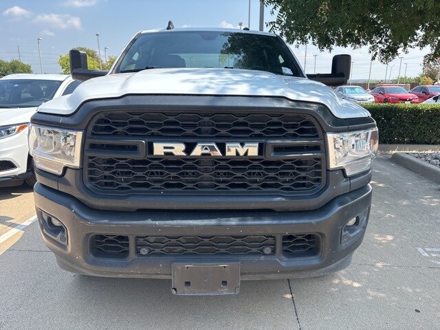 2022 Ram 2500 Tradesman photo 2