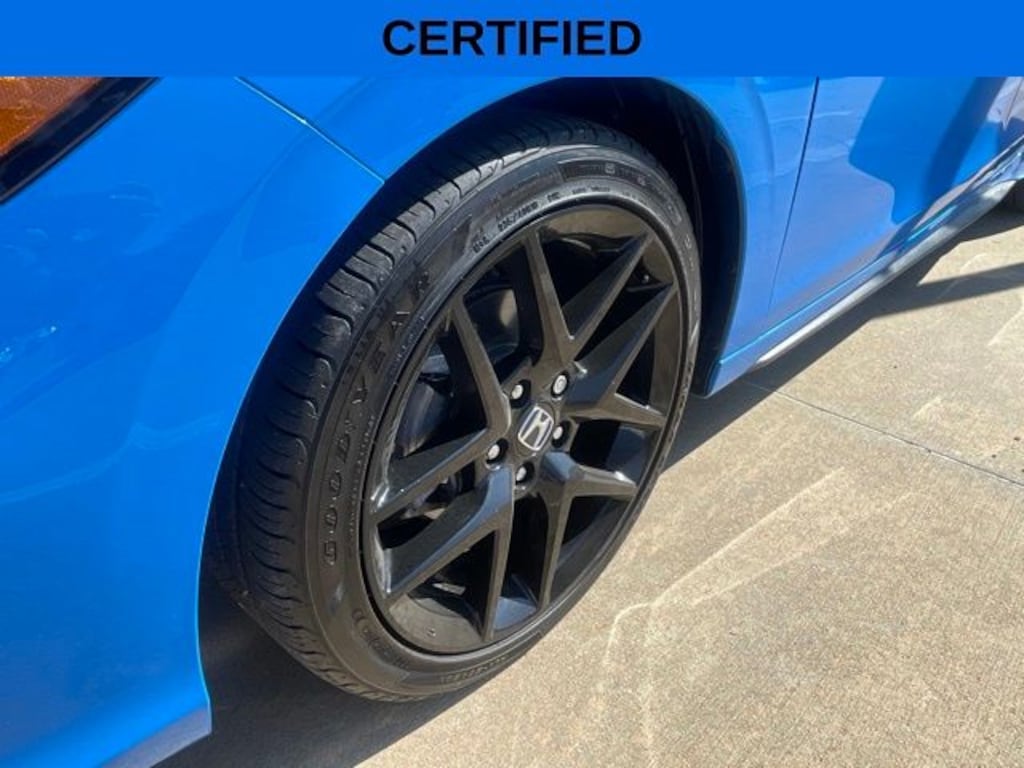Used 2025 Honda Civic Sport Hatchback