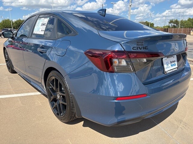 2026 Honda Civic Sport photo 4