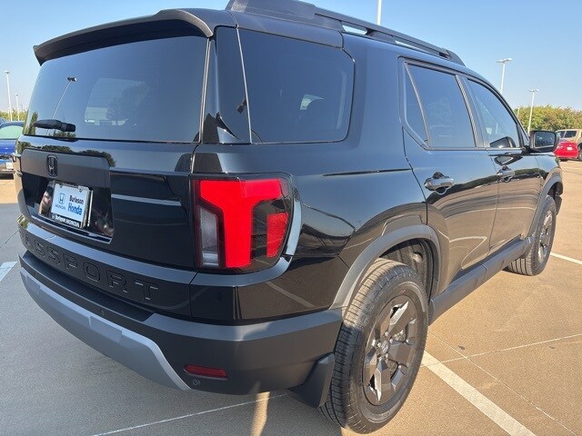 2026 Honda Passport photo 3