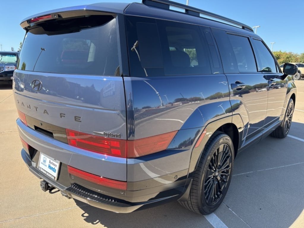 Used 2025 Hyundai Santa Fe Hybrid Calligraphy SUV