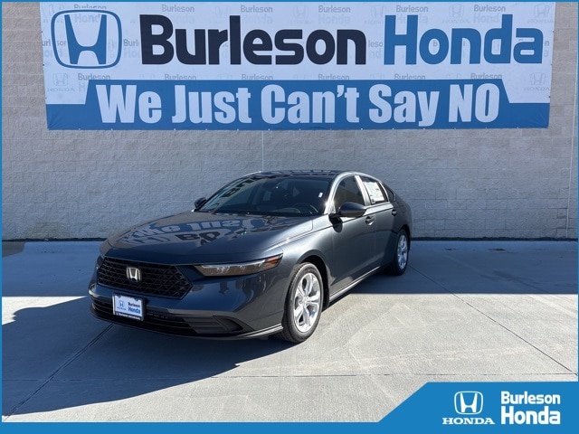 2025 Honda Accord LX's photo