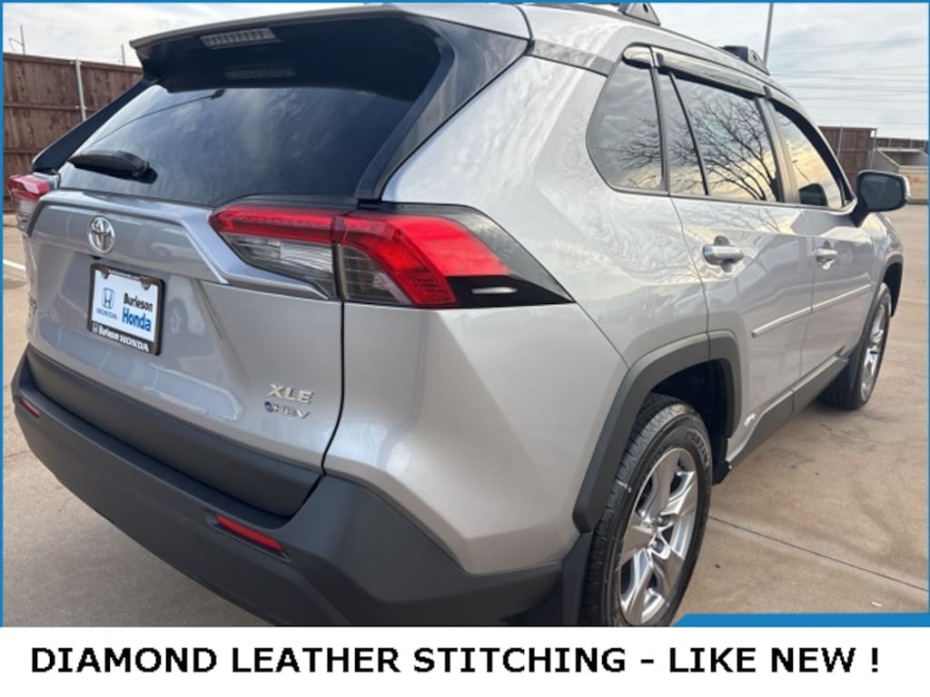 Used 2025 Toyota RAV4 Hybrid XLE SUV