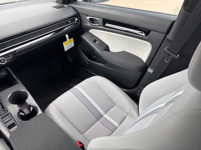 2025 Honda Civic Sport - Photo 13