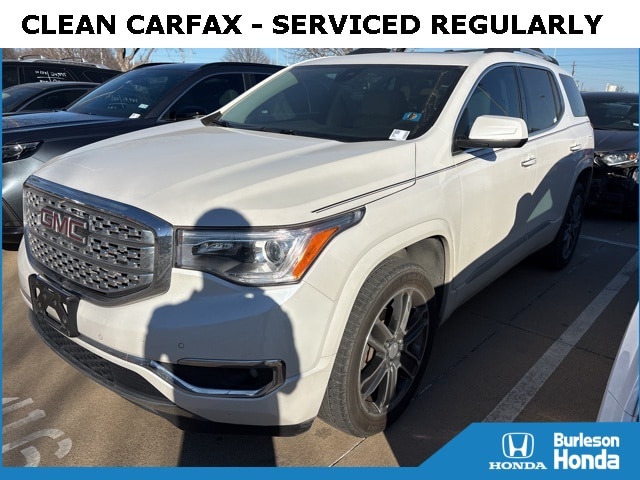 2017 GMC Acadia Denali's photo