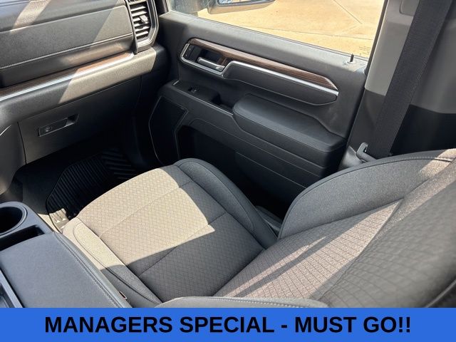 2025 Chevrolet Silverado 2500HD LT - Photo 17