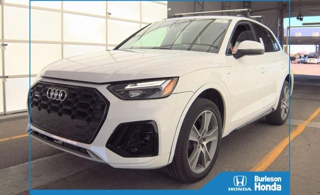 2025 Audi Q5 Premium's photo