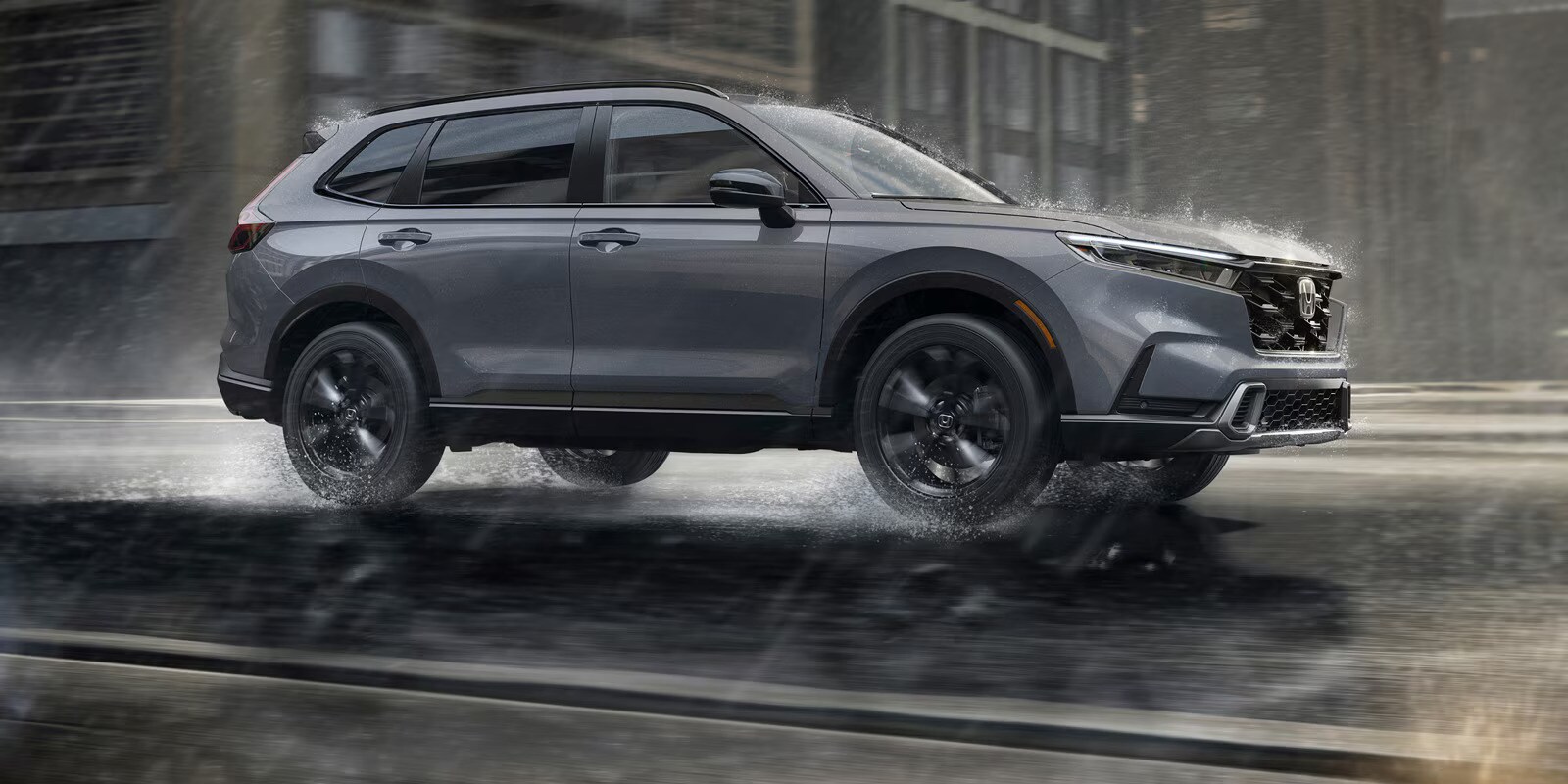 2027 Honda CR-V and 2026 Honda CR-V performance comparison