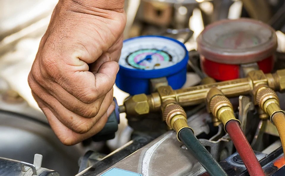 Honda AC and climate control service at Burleson Honda