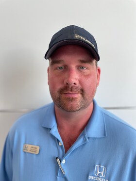 Staff member Arthur Collard from ID_507cbec2d3dc