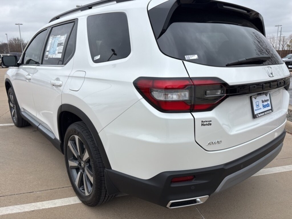 New 2025 Honda Pilot Elite SUV