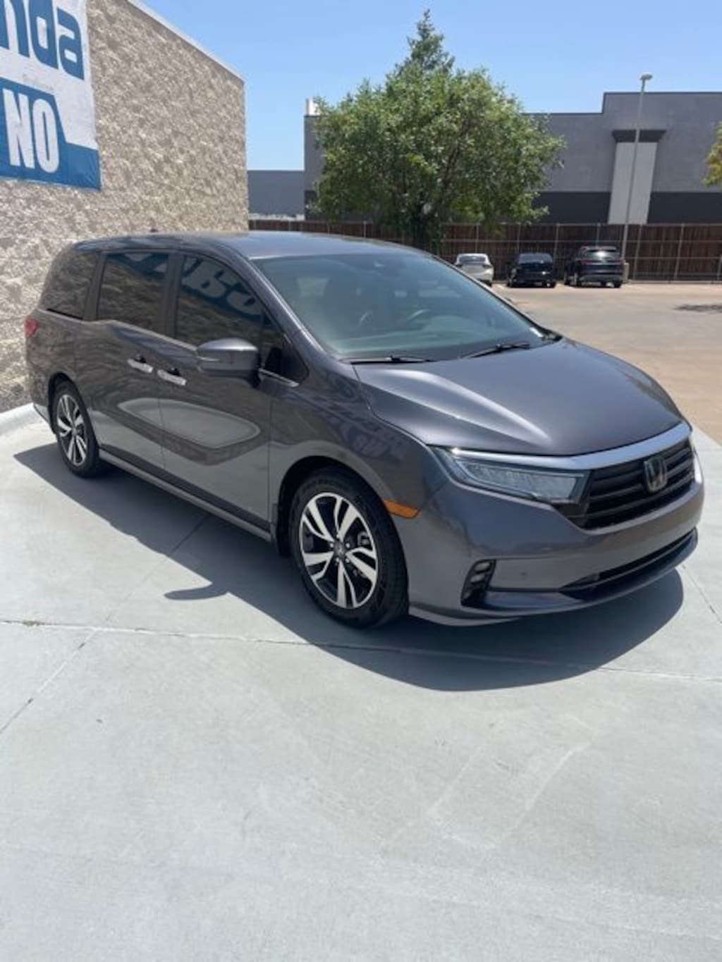Used 2024 Honda Odyssey Touring Van