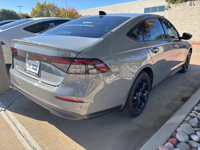 2025 Honda Accord SE photo 4