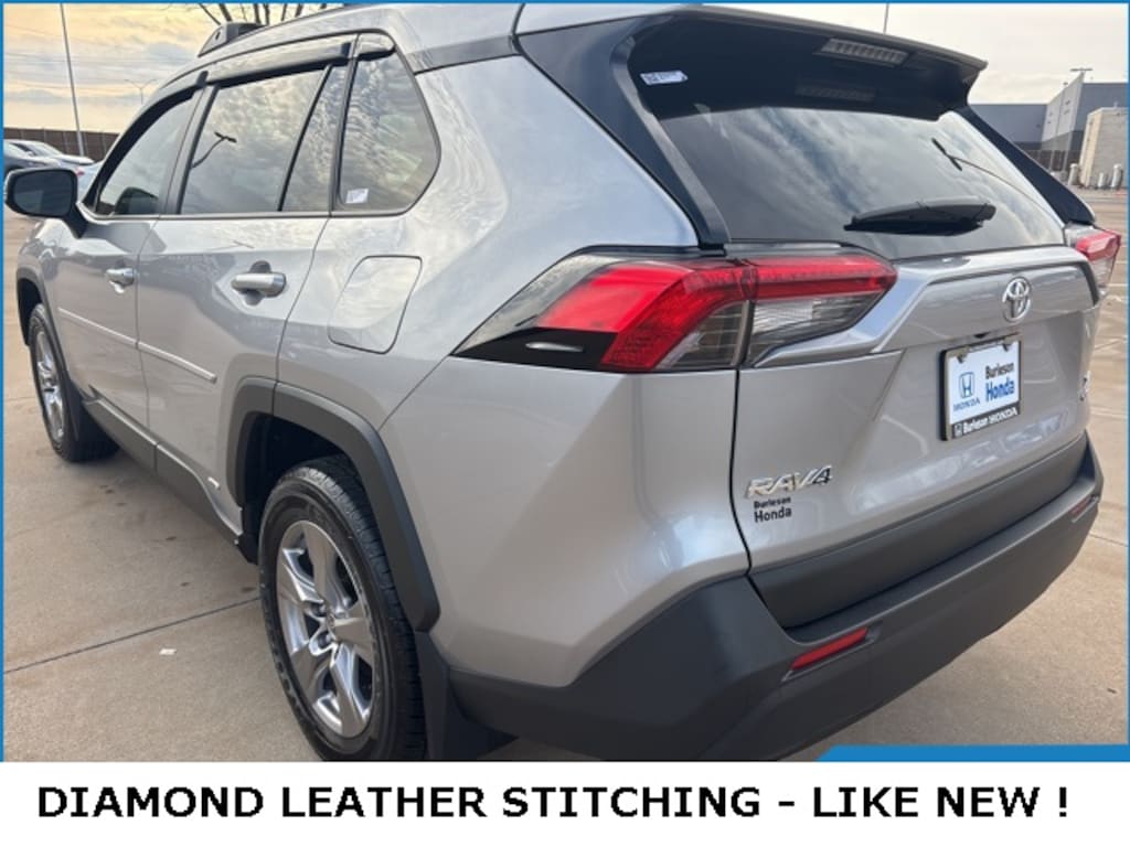 Used 2025 Toyota RAV4 Hybrid XLE SUV