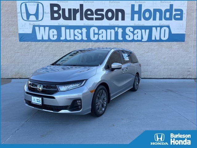 2026 Honda Odyssey Touring's photo