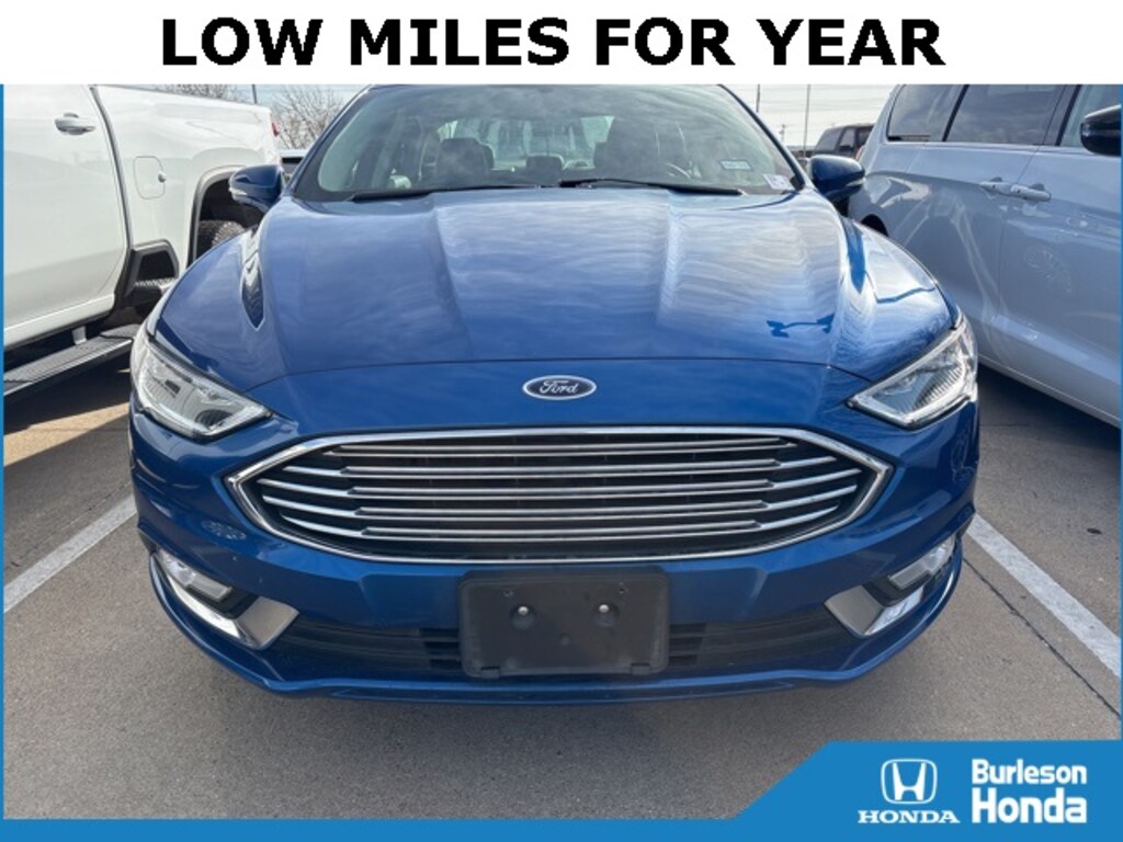 Used 2017 Ford Fusion SE Sedan