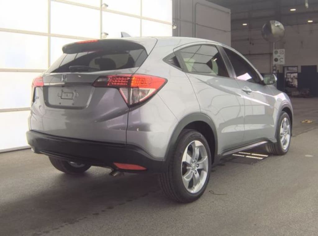Certified 2022 Honda HR-V LX 2WD SUV