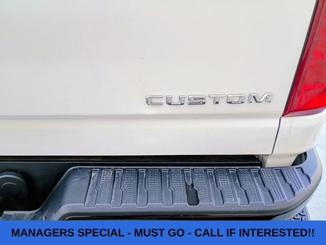 2025 Chevrolet Silverado 2500HD Custom - Photo 15