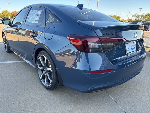 2026 Honda Civic Hybrid Sport Touring photo 4