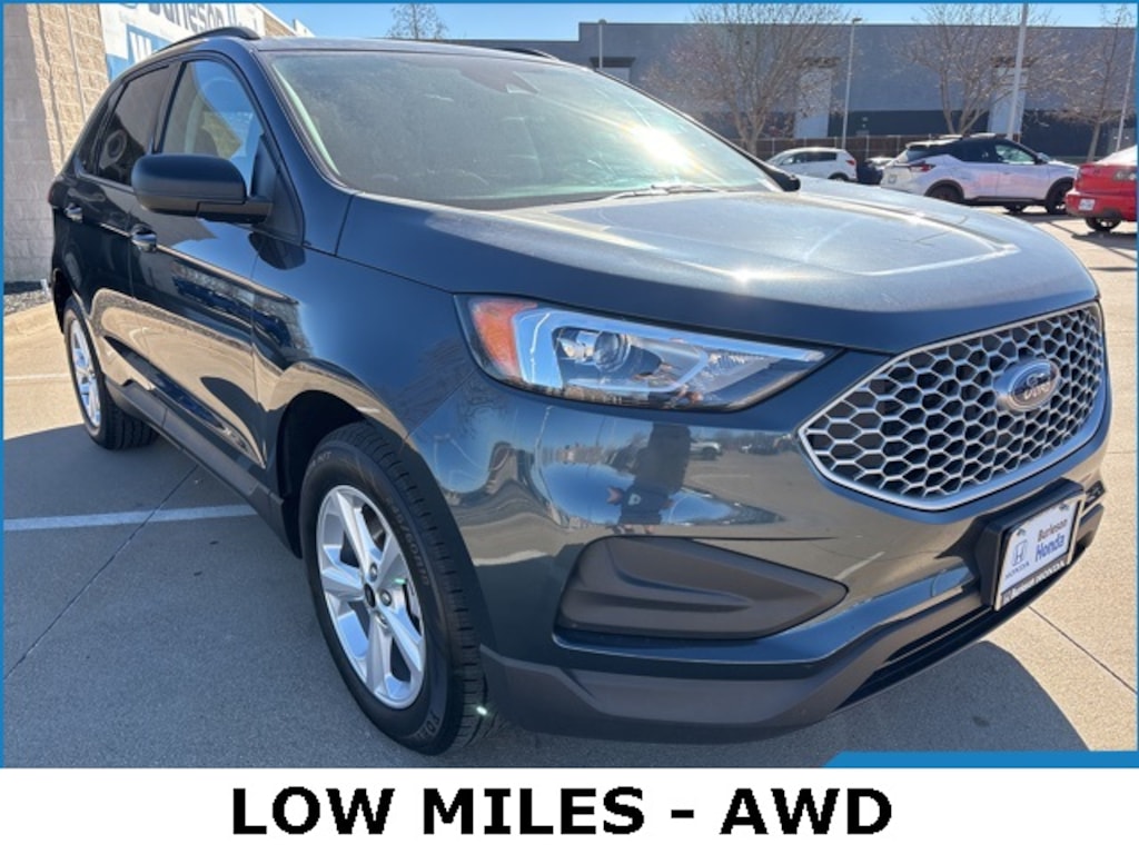 Used 2023 Ford Edge SE SUV