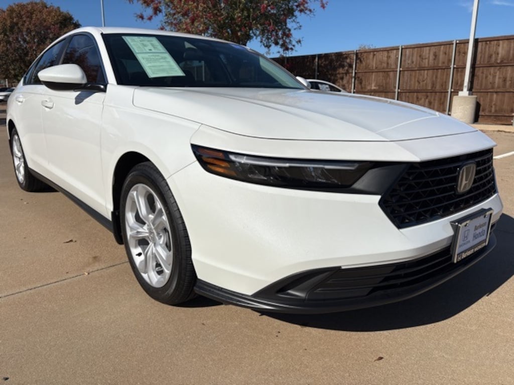 Certified 2025 Honda Accord LX Sedan