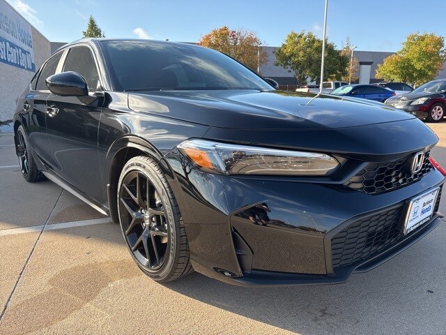2026 Honda Civic Sport Hatchback photo 2