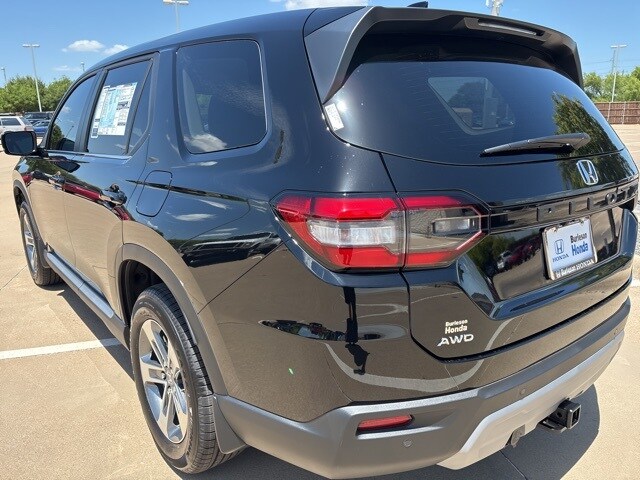 2025 Honda Pilot EX-L photo 3
