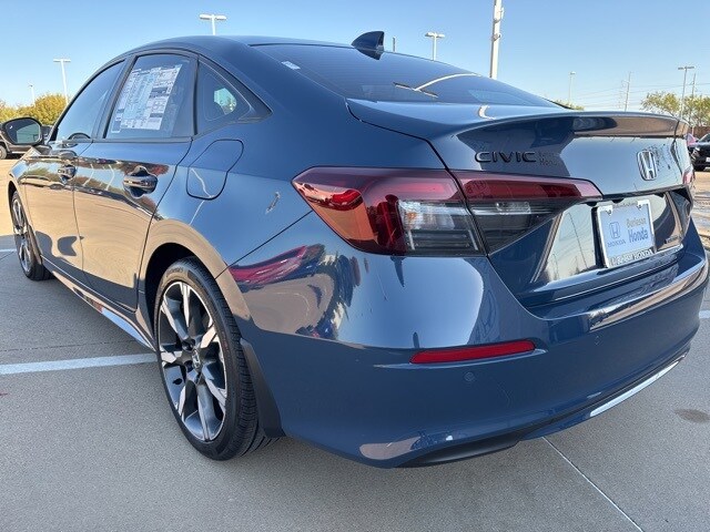 2026 Honda Civic Hybrid Sport Touring photo 4