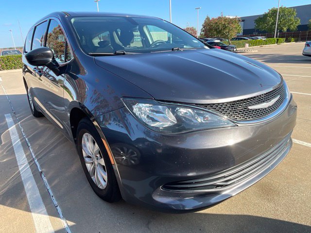 Used 2017 Chrysler Pacifica Touring Van