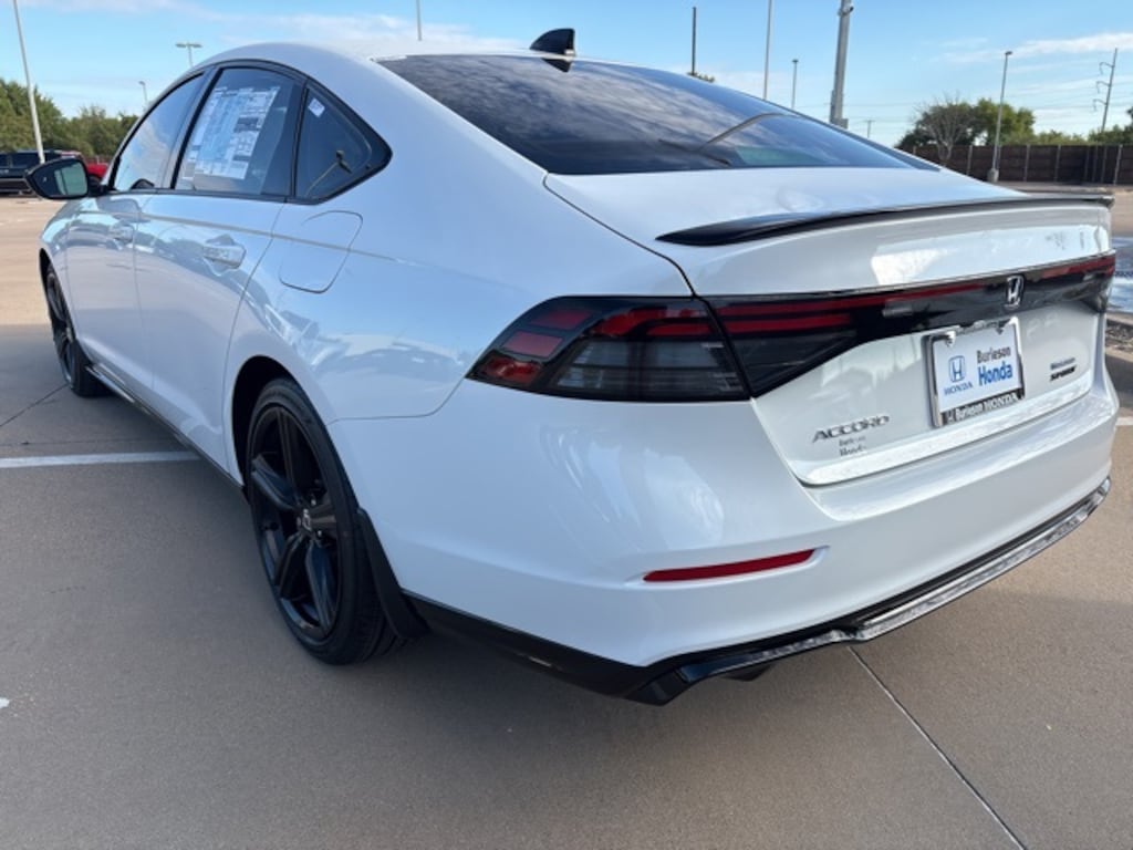 New 2025 Honda Accord Hybrid Sport-L Sedan