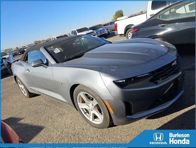 2020 Chevrolet Camaro 1LT's photo