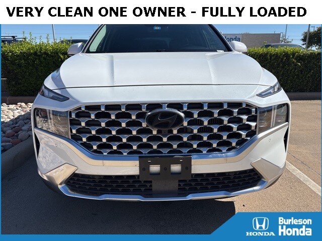 2022 Hyundai Santa Fe Limited photo 2