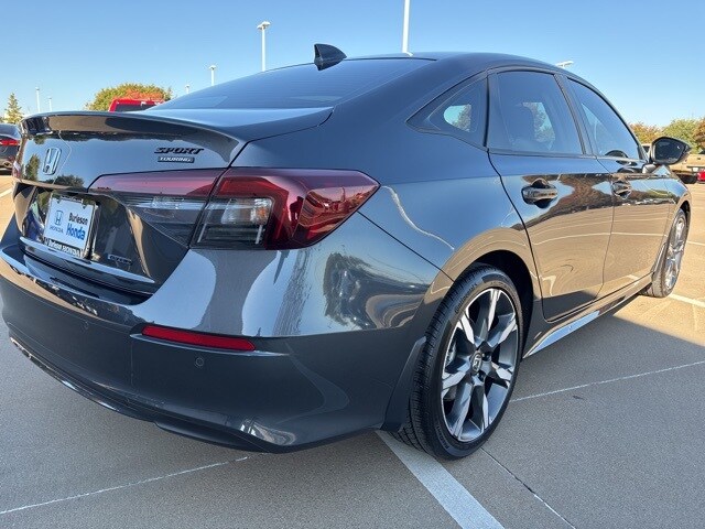 2026 Honda Civic Hybrid Sport Touring photo 2