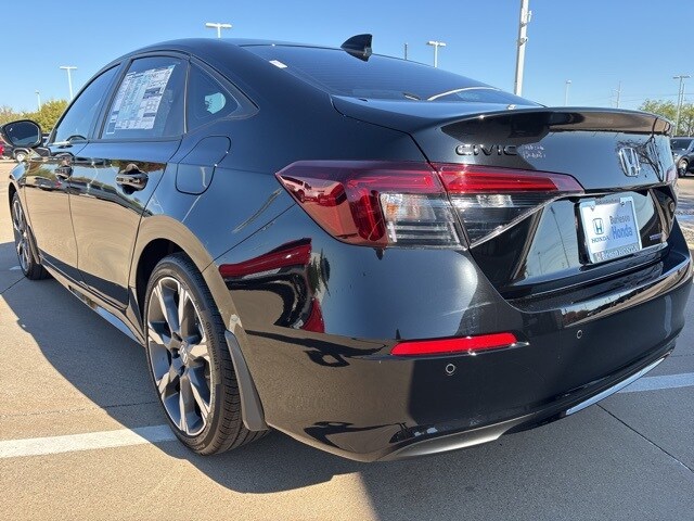 2026 Honda Civic Hybrid Sport Touring photo 4