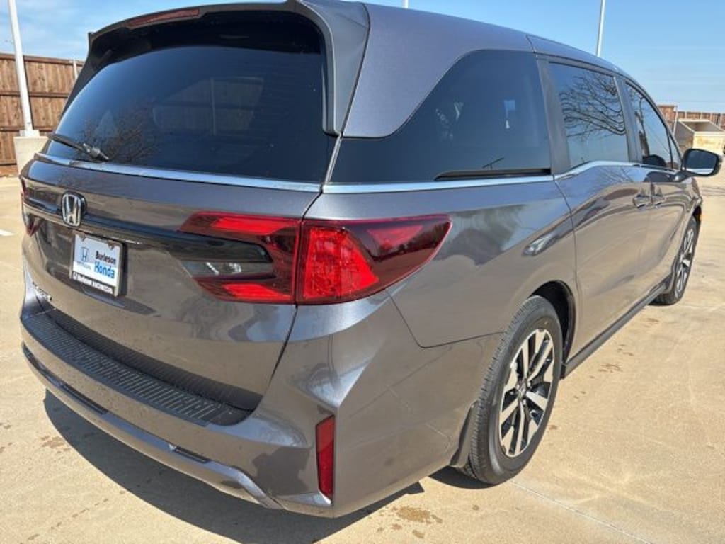 New 2026 Honda Odyssey EX-L Van Passenger