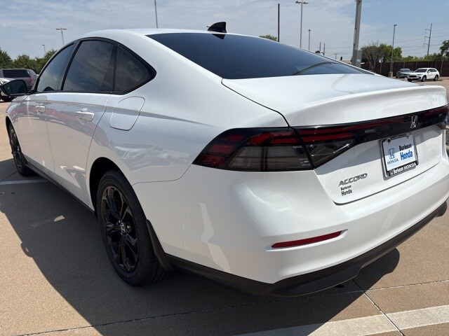 2025 Honda Accord SE photo 4