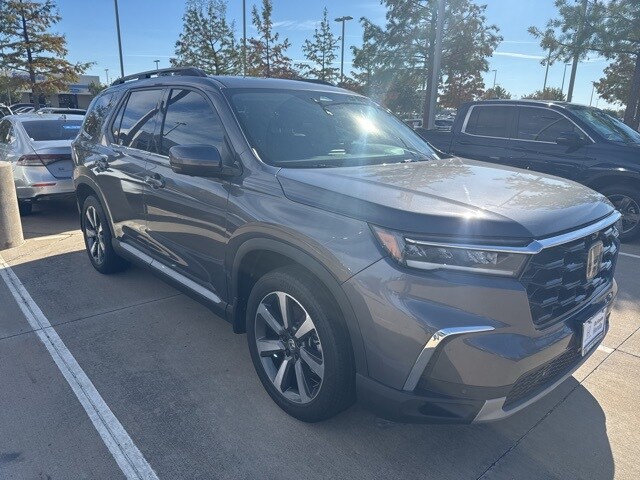 2023 Honda Pilot Elite photo 4
