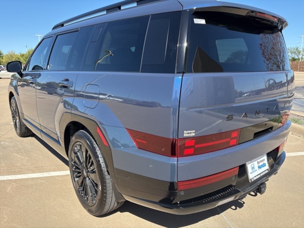 Used 2025 Hyundai Santa Fe Hybrid Calligraphy SUV