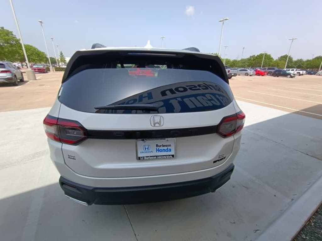 Certified 2025 Honda Pilot Sport SUV