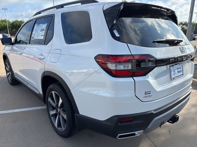 2025 Honda Pilot Elite photo 4