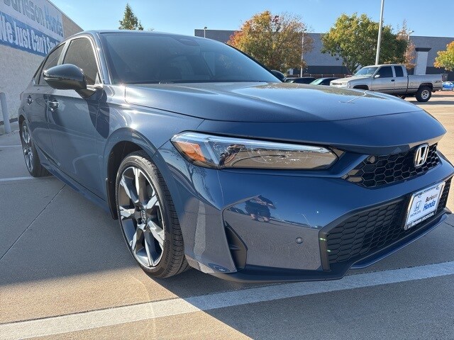 2026 Honda Civic Hybrid Sport Touring photo 2