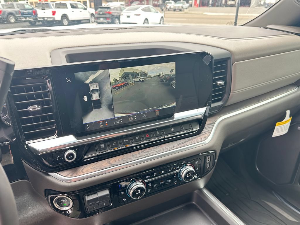 2025 GMC Sierra 3500HD SLT - Photo 22