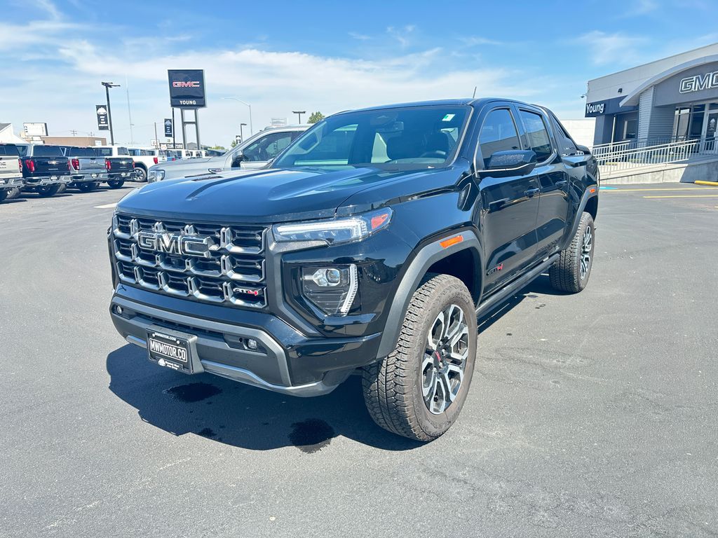 2025 GMC Canyon AT4 - Photo 13