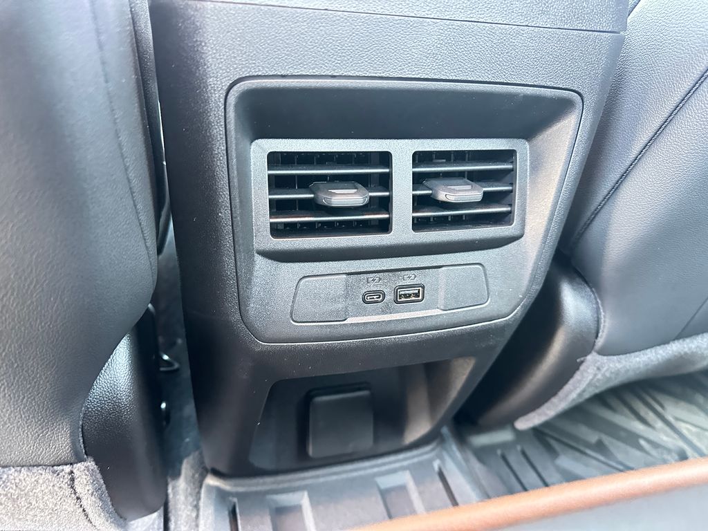 2025 GMC Canyon AT4 - Photo 26