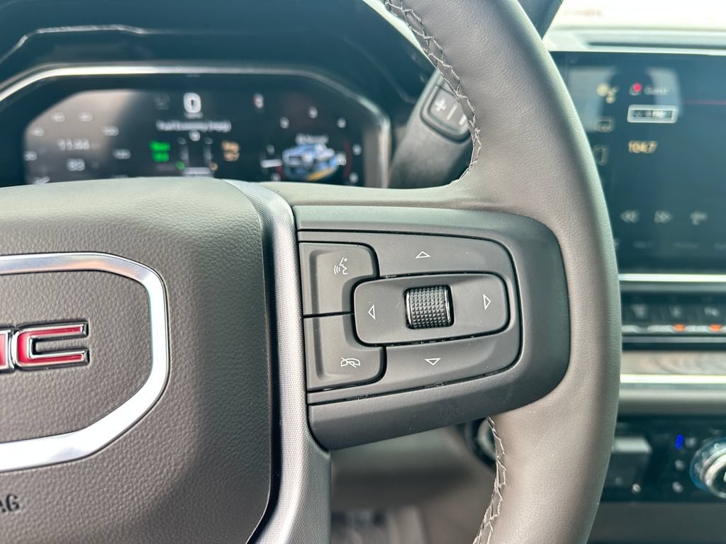 2025 GMC Sierra 3500HD SLT - Photo 19